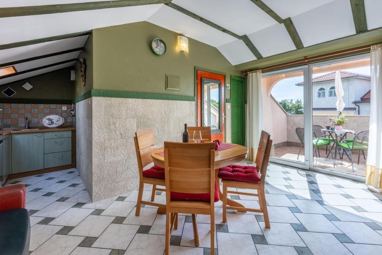 Apartment Riky Crikvenica Esterno foto
